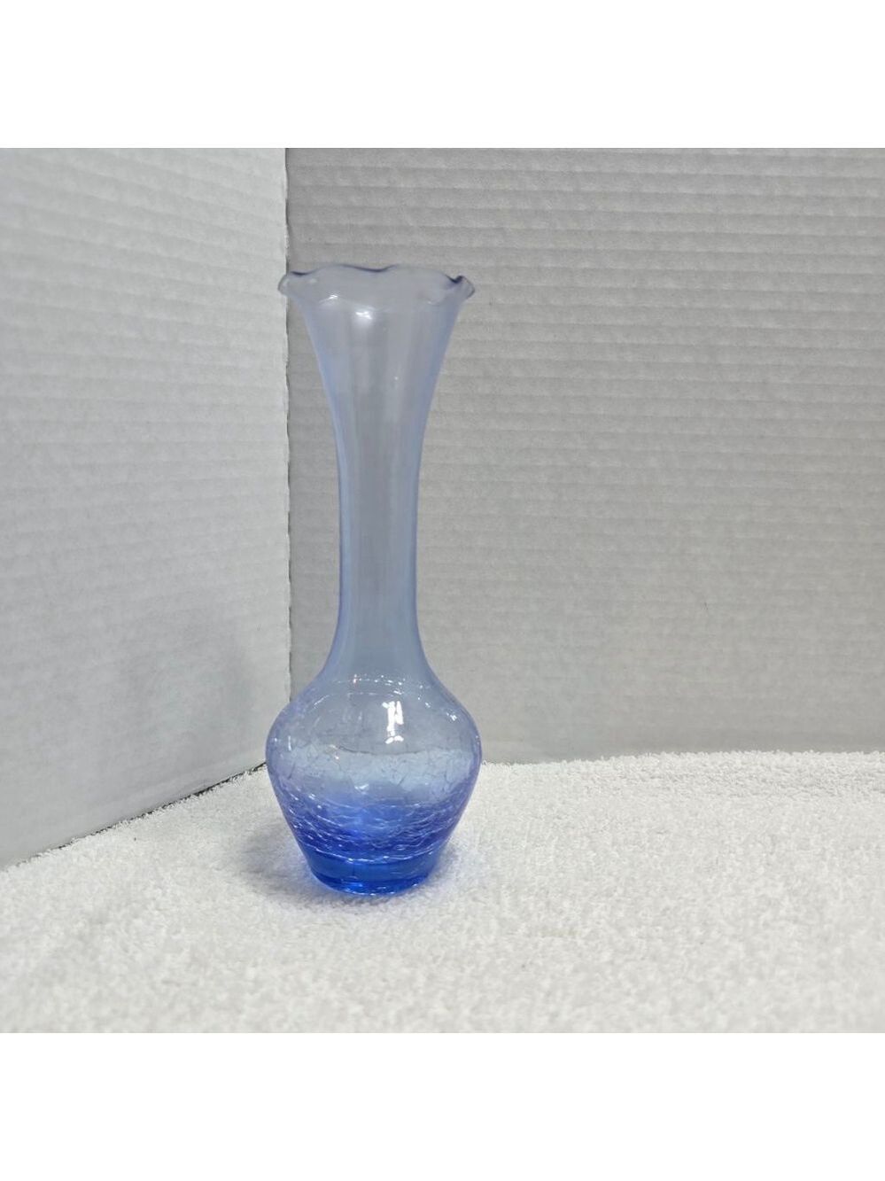 Vintage Unbranded Blue Crackle Glass Vase New in box